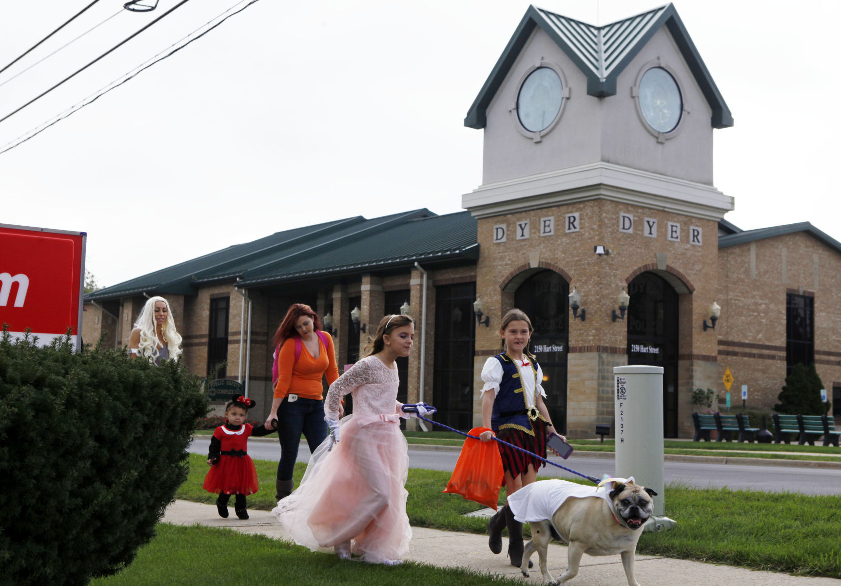 Dyer Halloween parade 2019